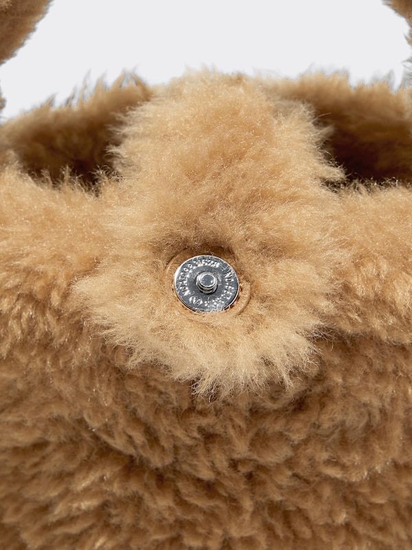 ファーリーバッグ by rokh