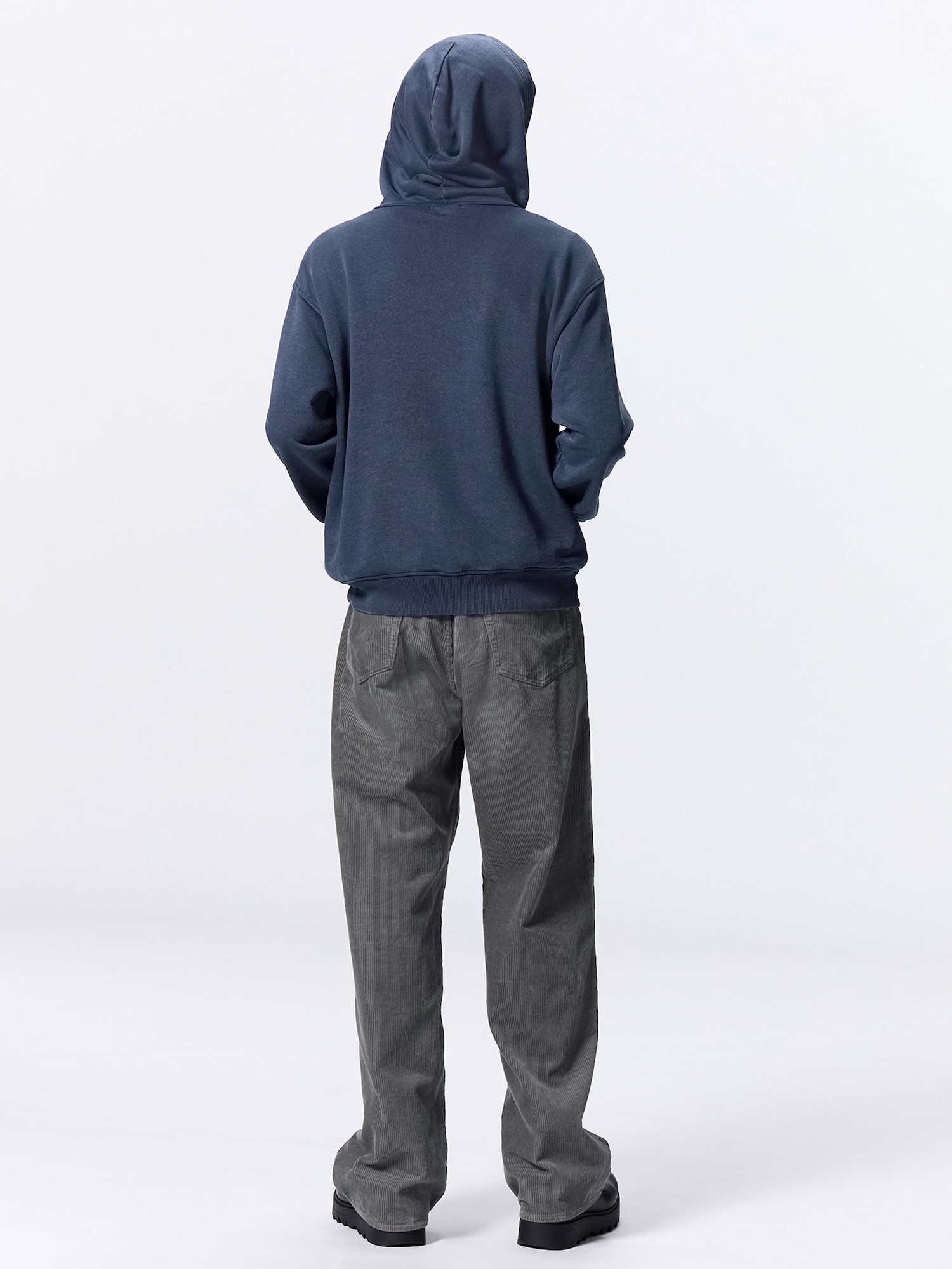 GU公式 | コーデュロイバギーパンツ+EC(丈長め79.0～83.0cm