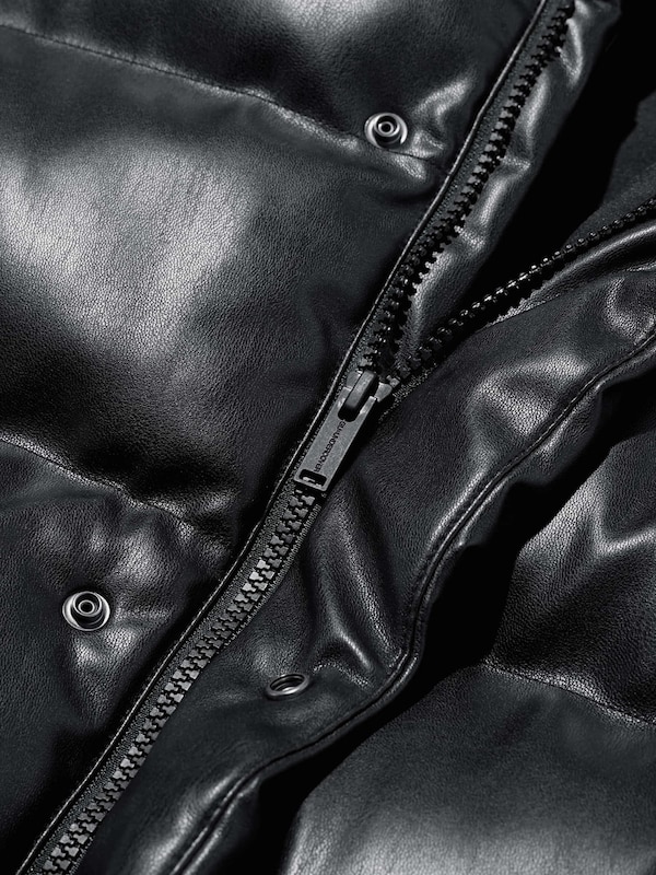 コンバーチブルパデッドブルゾン UNDERCOVER