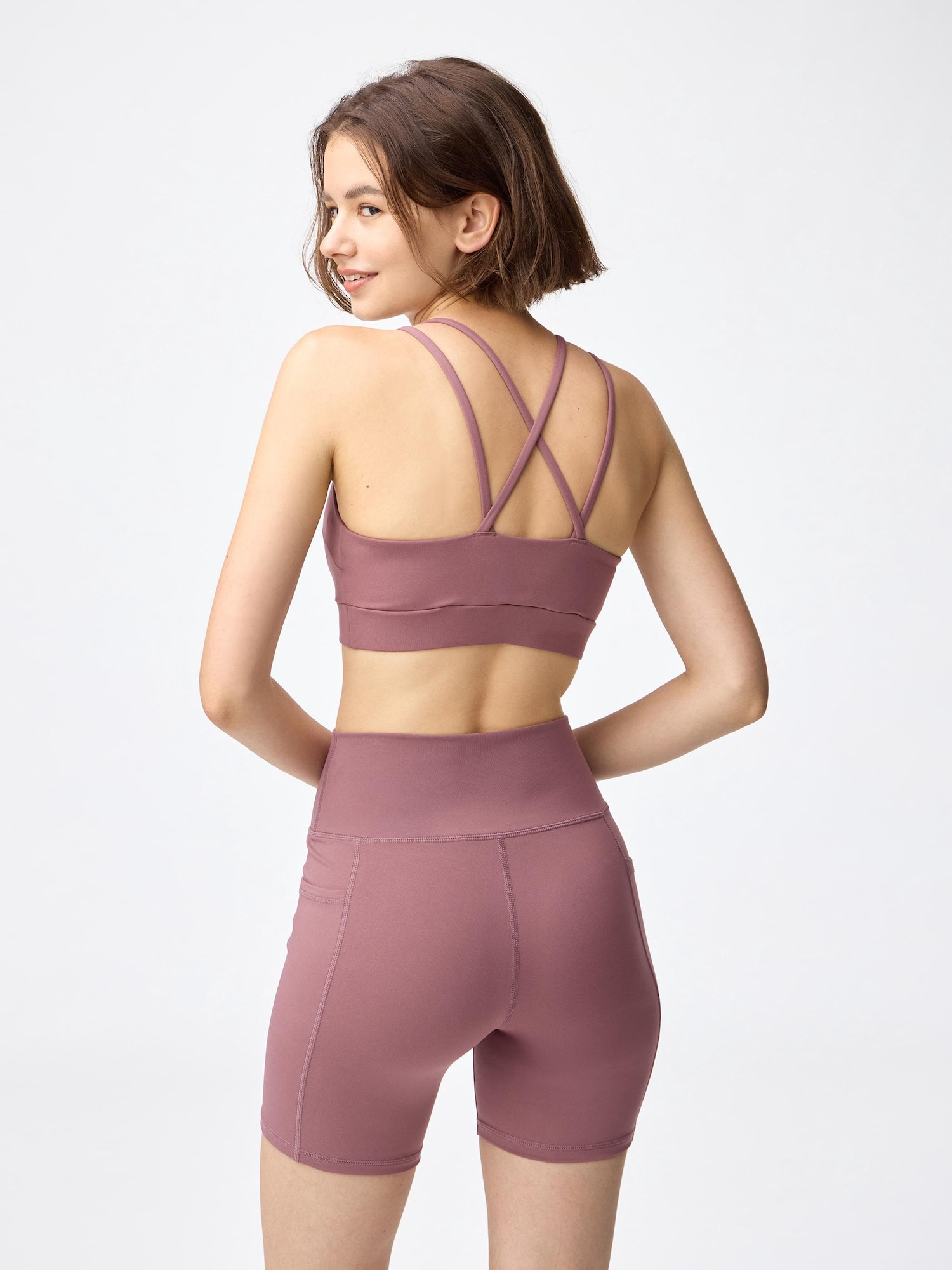 GU公式 | バッククロスブラGA