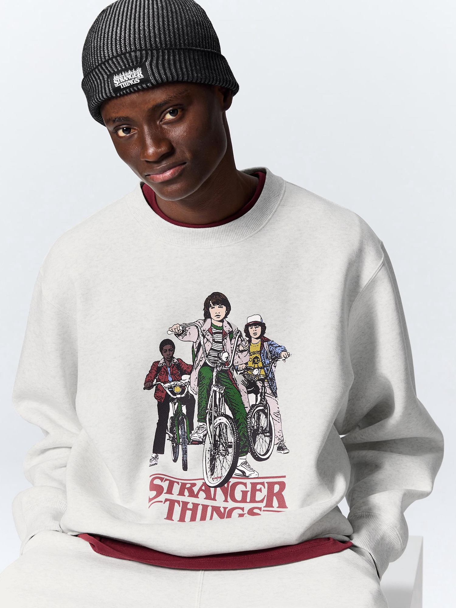 ヘビーウェイトスウェットプルオーバー Stranger Things