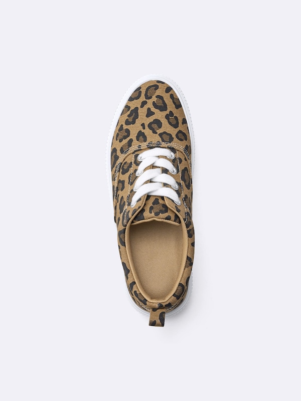 ボリュームソールキャンバススニーカー+E