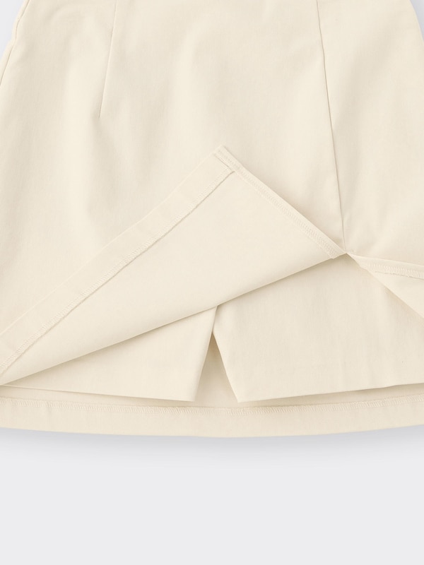 スリットスコート