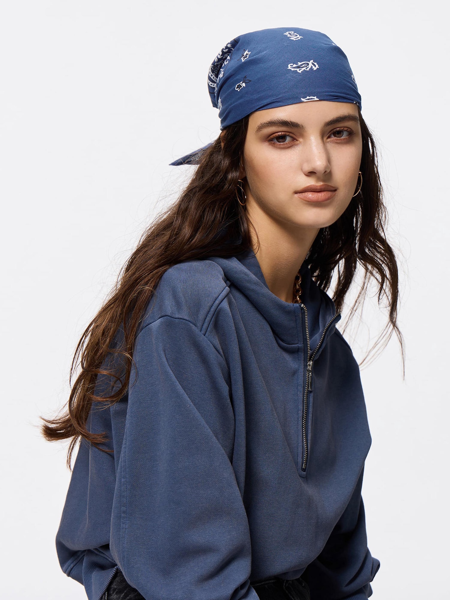 GU公式 | ペイズリースカーフ