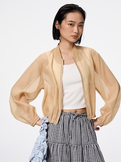 GU】シアーブルゾン でカジュアルな 春コーデᕷ⋆͛*｜Web eclat（ウェブエクラ） 【新品未使用】GUシアーブルゾン　ホワイトS