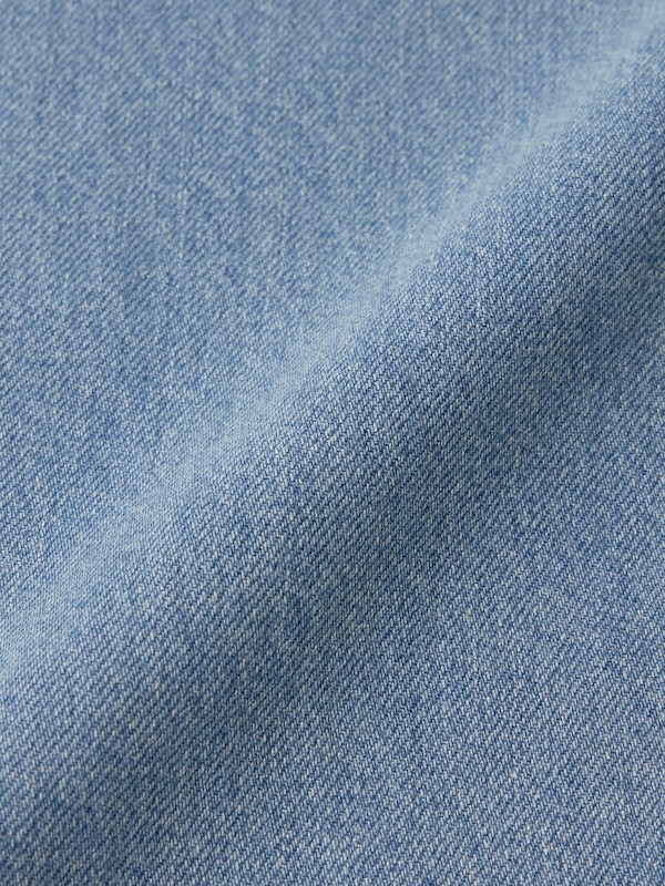 ハイライズストレートジーンズ(丈標準71.0～75.0cm)
