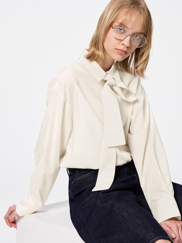 ボウタイシャツQ