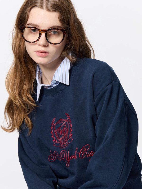 グラフィックスウェットプルオーバー