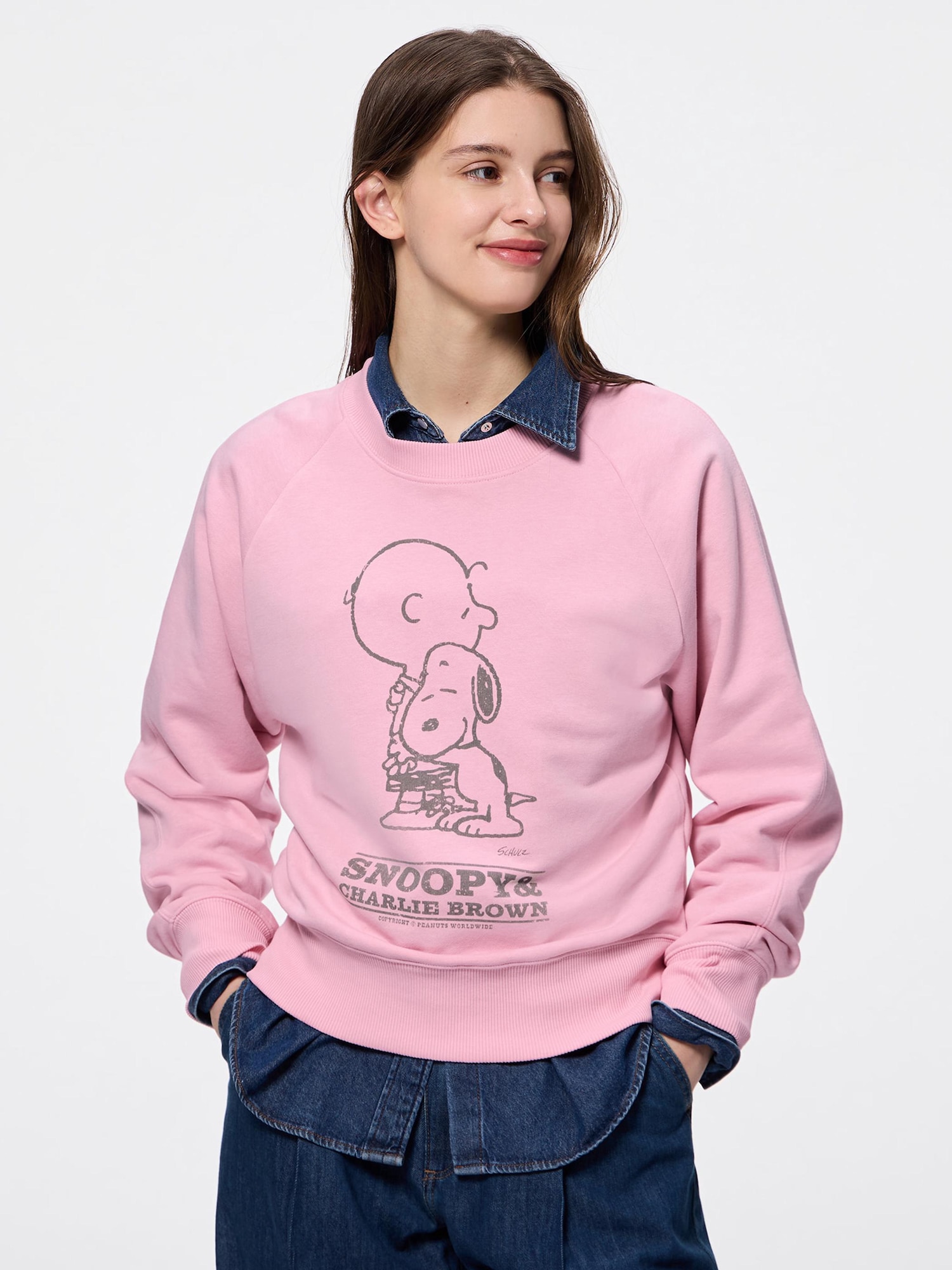スヌーピー×GU」コラボ、秋冬新作が10月に発売！ゆるっと着