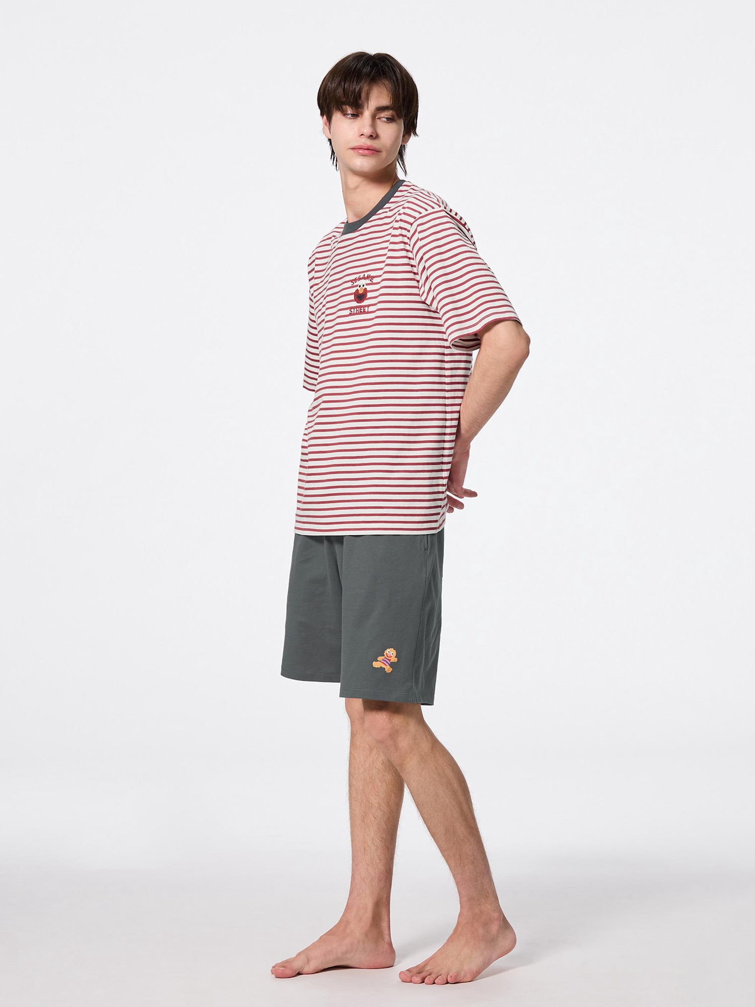 GU公式 | ラウンジセット(半袖&ショートパンツ) Sesame Street