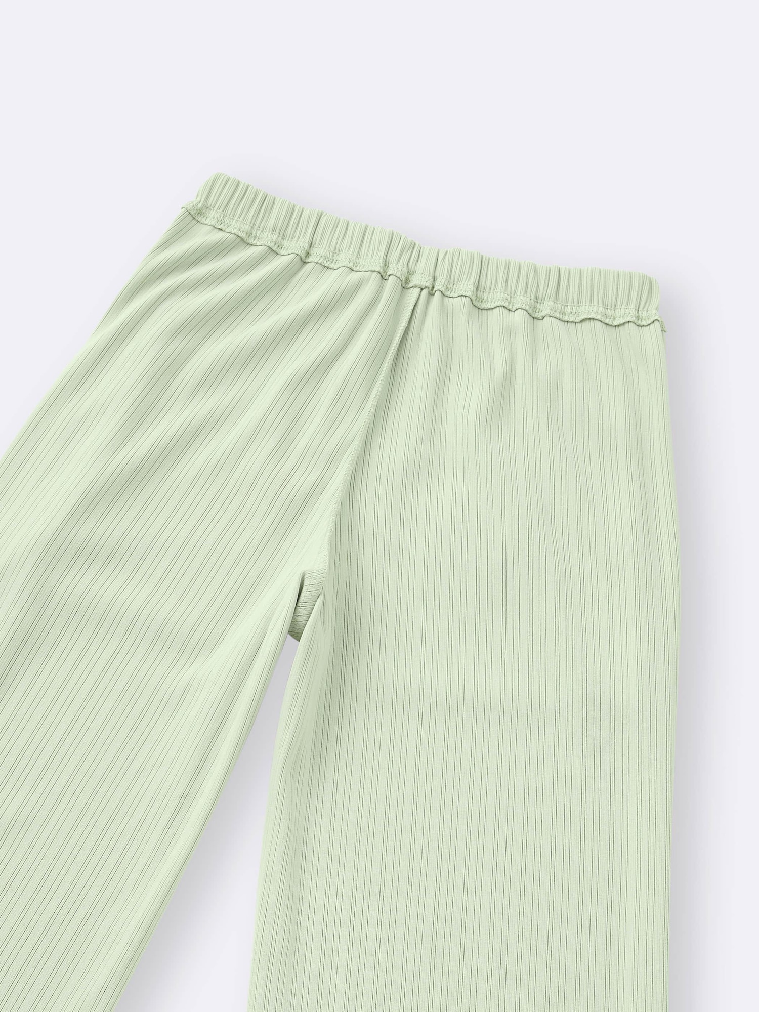 GU公式 | GIRLSリブプルオンワイドフレアパンツ