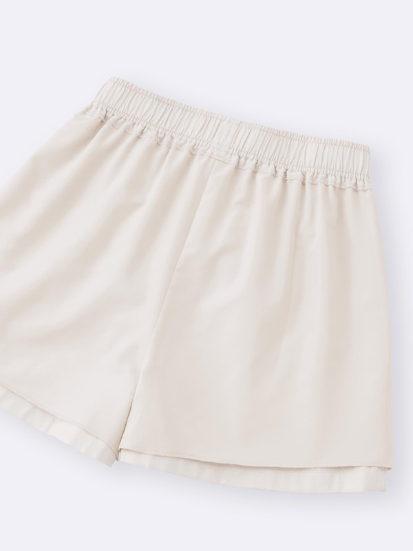 プルオンショートパンツ