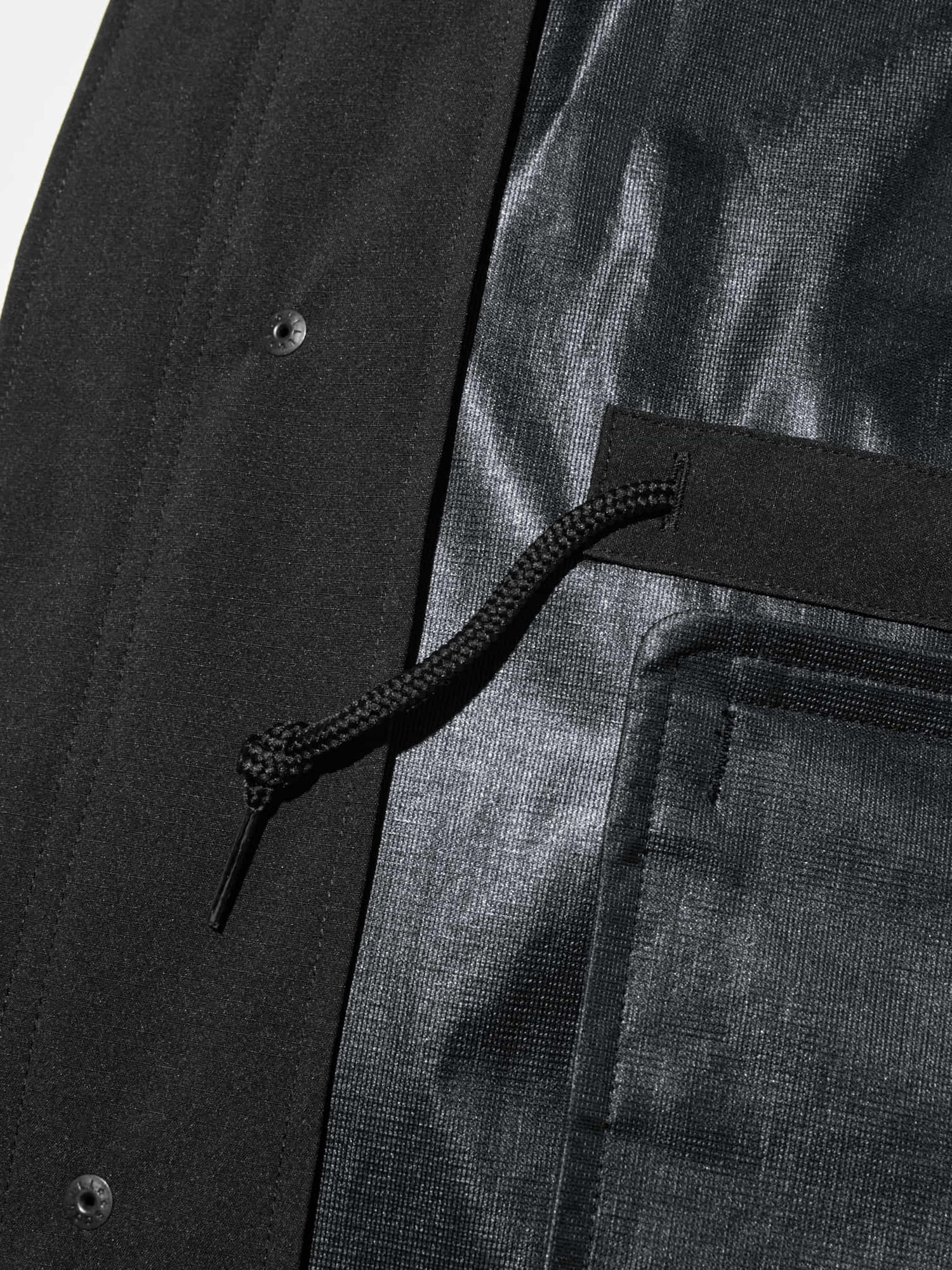 GU公式 | ユーティリティブルゾン UNDERCOVER