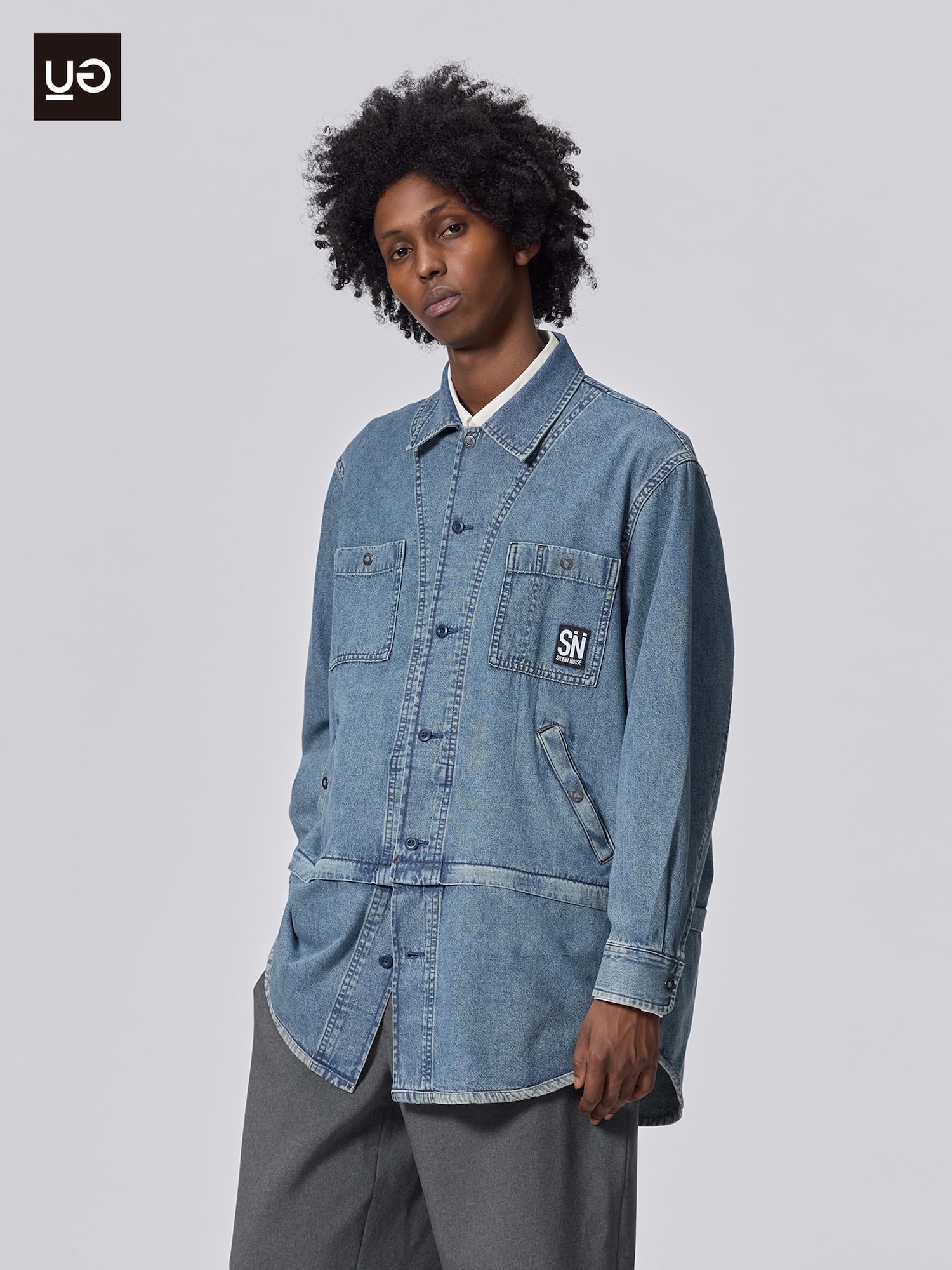チュニックシャツ UNDERCOVER、2WAYバッグ UNDERCOVER」の着用