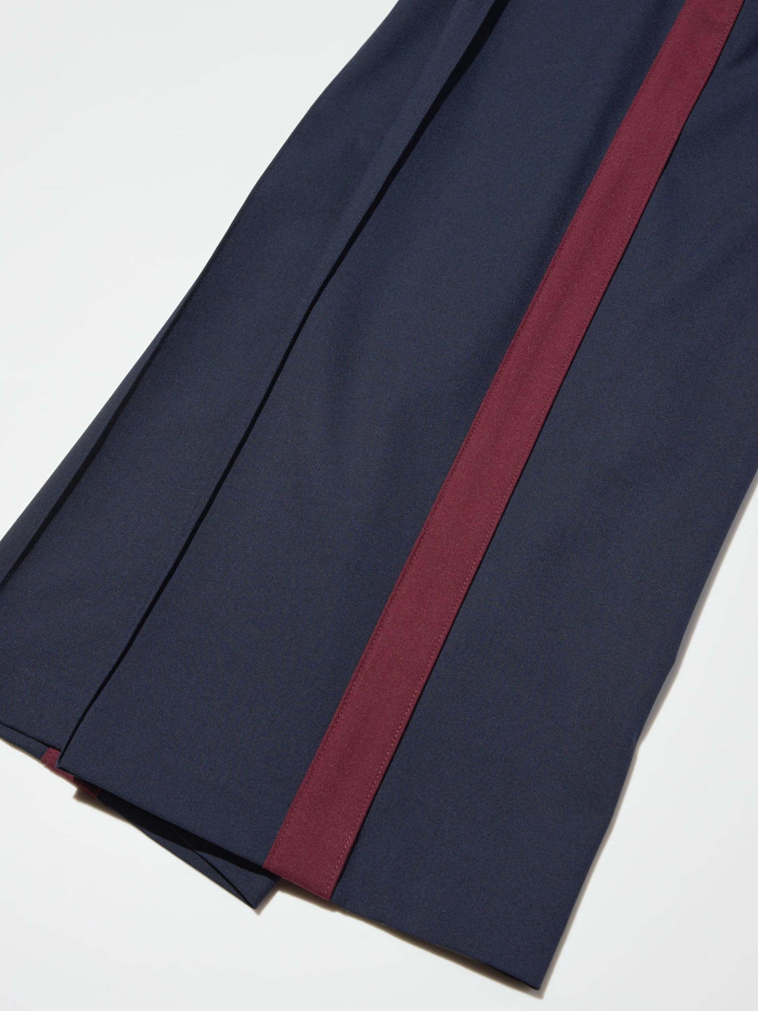 GU公式 | ローウエストバギーパンツ(丈標準70.5～74.5cm