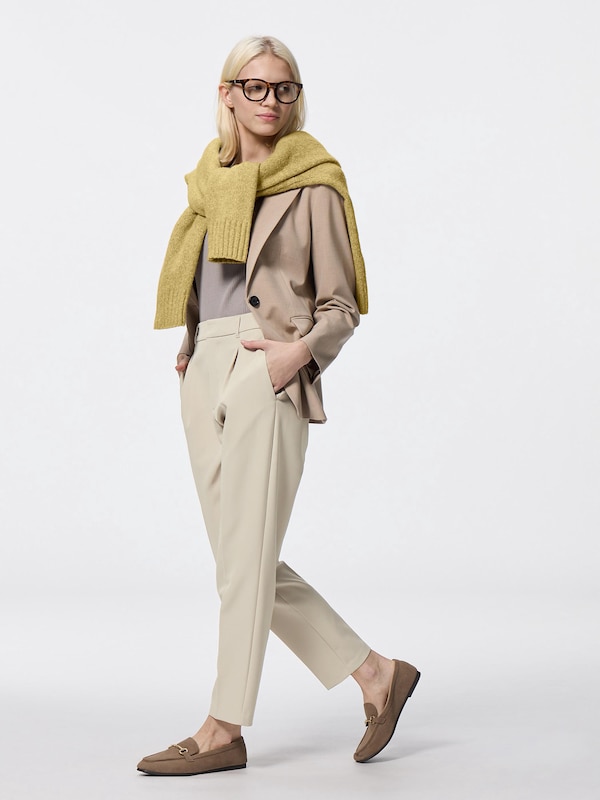 ストレッチテーパードパンツ