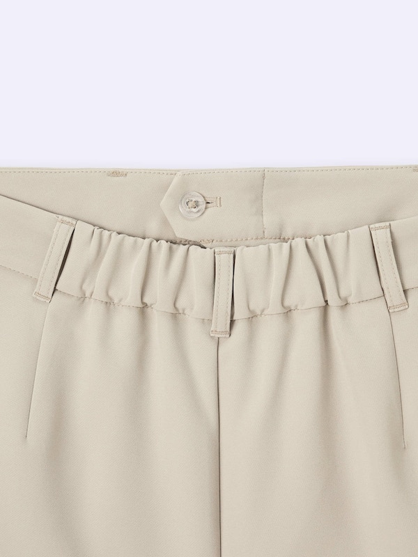 ストレッチテーパードパンツ