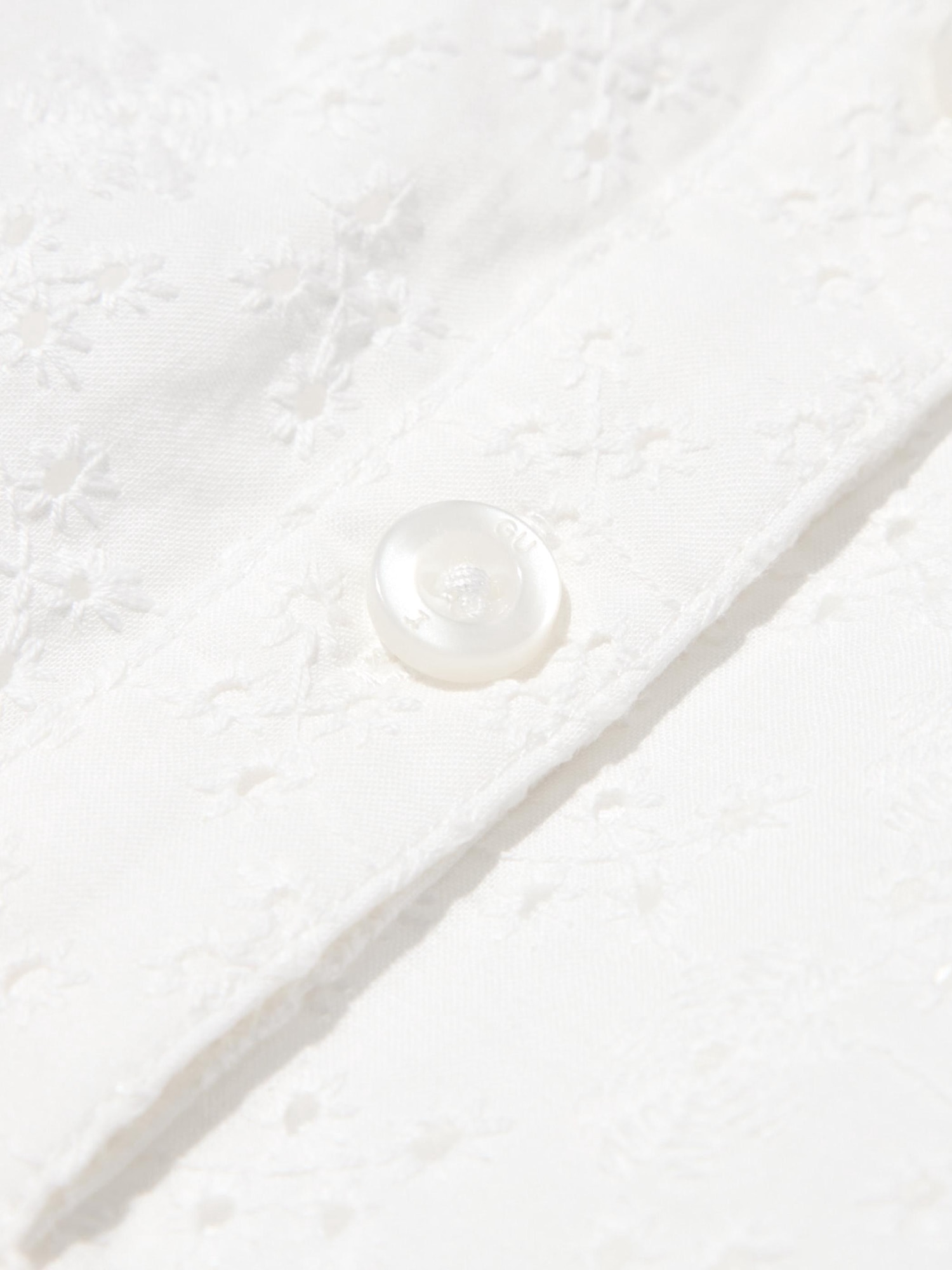 GU公式 | ペプラムシャツ(5分袖) by rokh