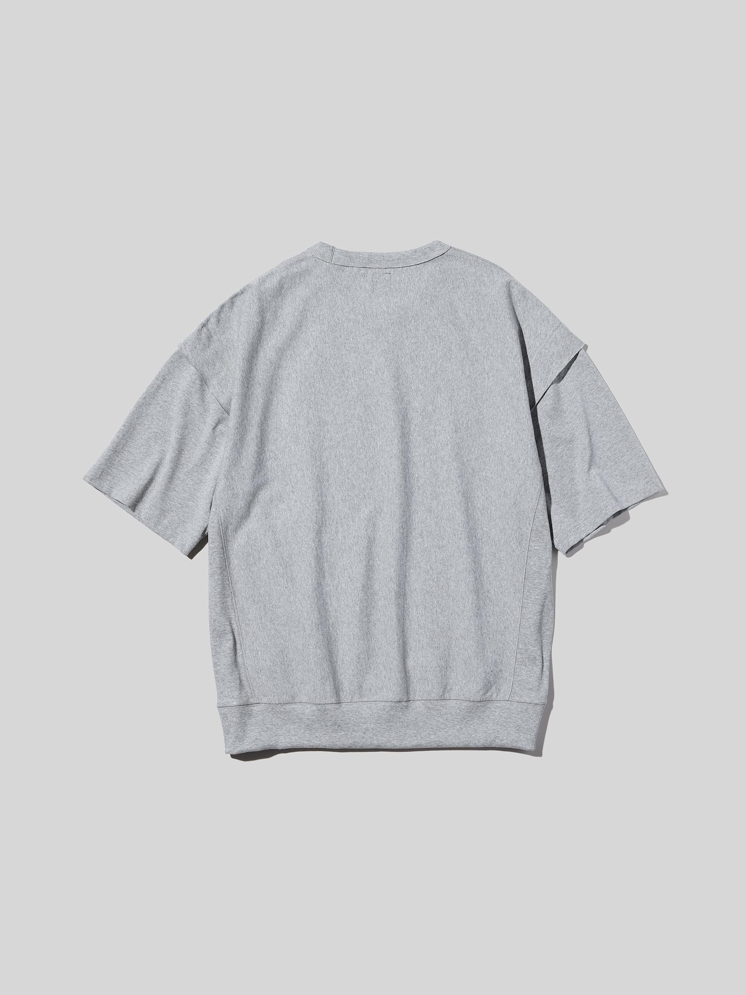 GU公式 | スウェT(5分袖) UNDERCOVER