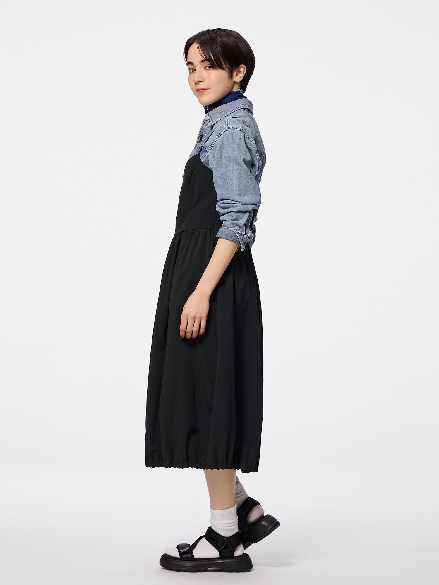 バブルヘムストレッチミニワンピース LILY BROWN バブルヘムストレッチ