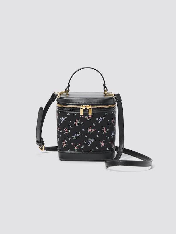 バニティバッグ(フラワー) by rokh