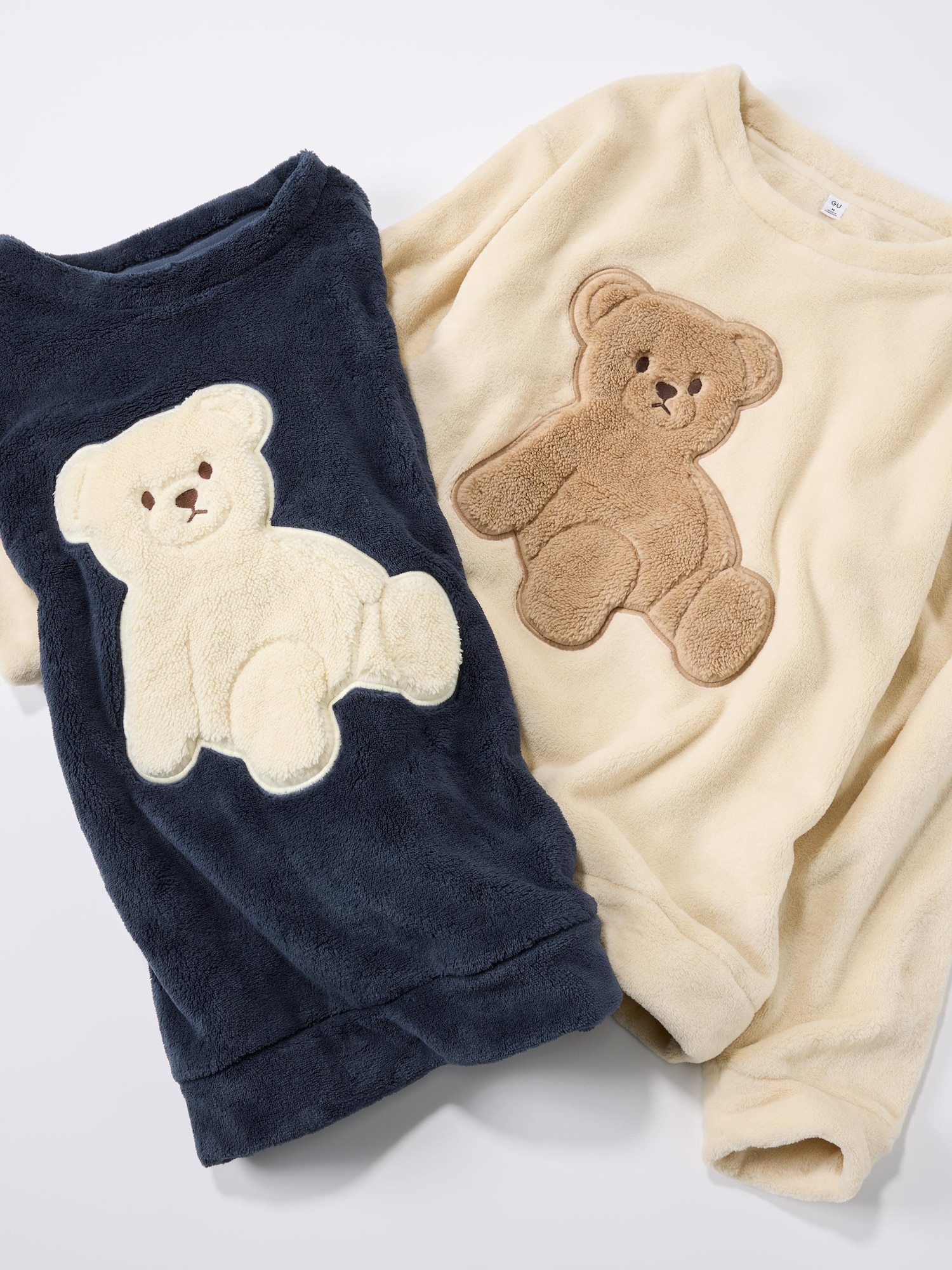 GU公式 | マシュマロフィールプルオーバー(クマ)