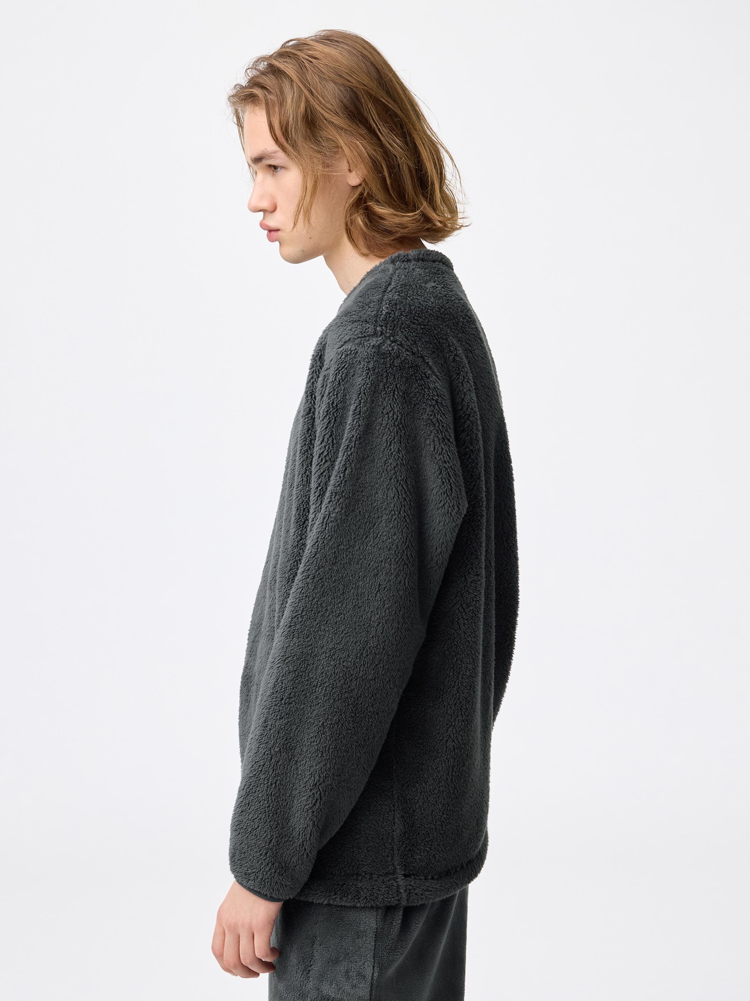 GU公式 | マシュマロフィールプルオーバー