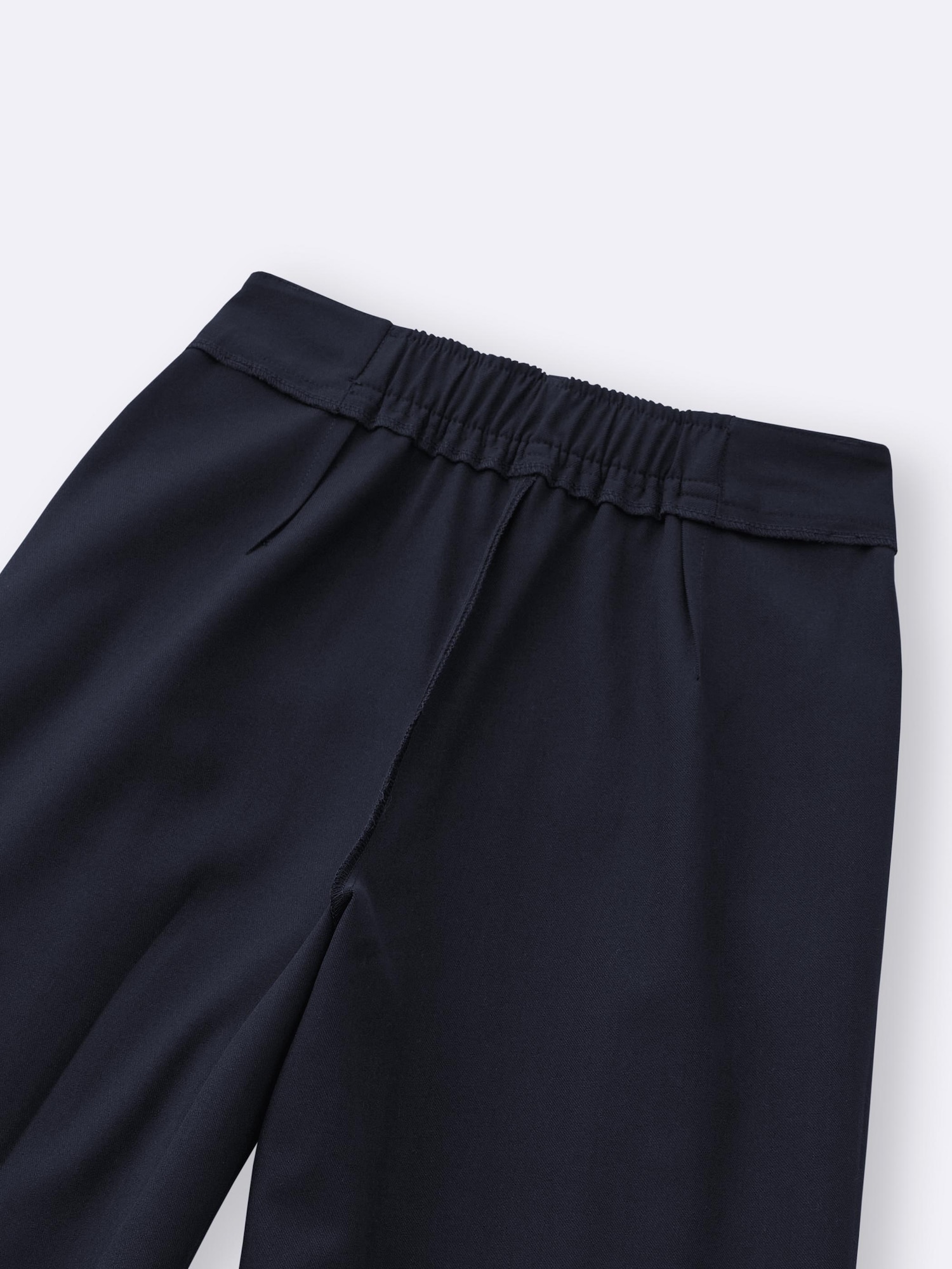 GU公式 | タックワイドパンツ(丈標準70.0～74.0cm)