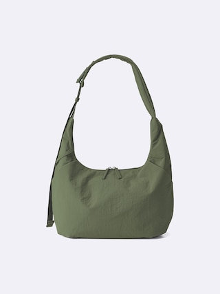 ソフトナイロンコクーンショルダーバッグ 【レディース】 【グッズ】【GU公式/ジーユー】 【OLIVE】 ソフトナイロンコクーンショルダーバッグ 【レディース】 【グッズ】【GU公式/ジーユー】 【OLIVE】