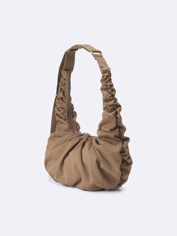 ダンプリングバッグ