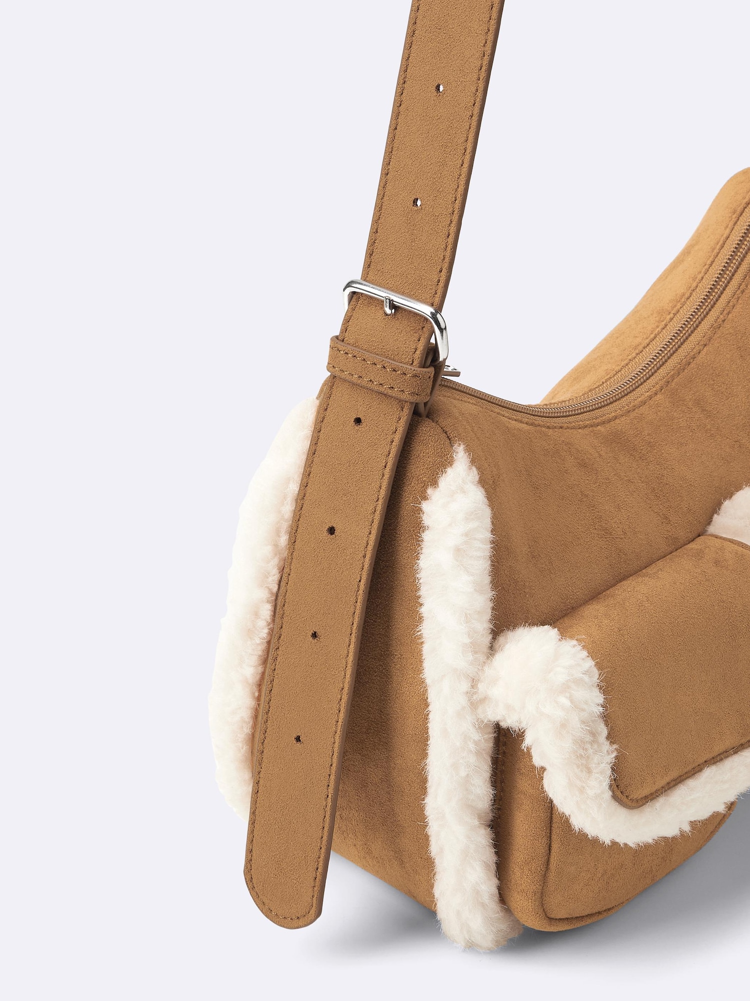 GU公式 | ダブルフラップポケットバッグ