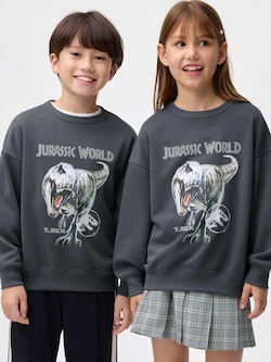 KIDS(男女兼用)グラフィックスウェットシャツ JURASSIC WORLD
