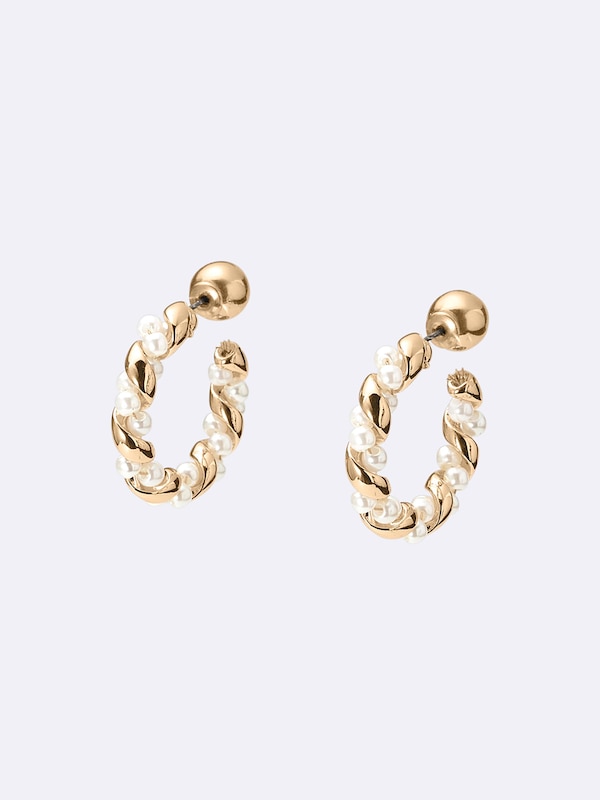 メタルボールツイストフープピアス