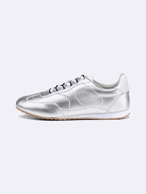 ダブルシューレースフラットスニーカー