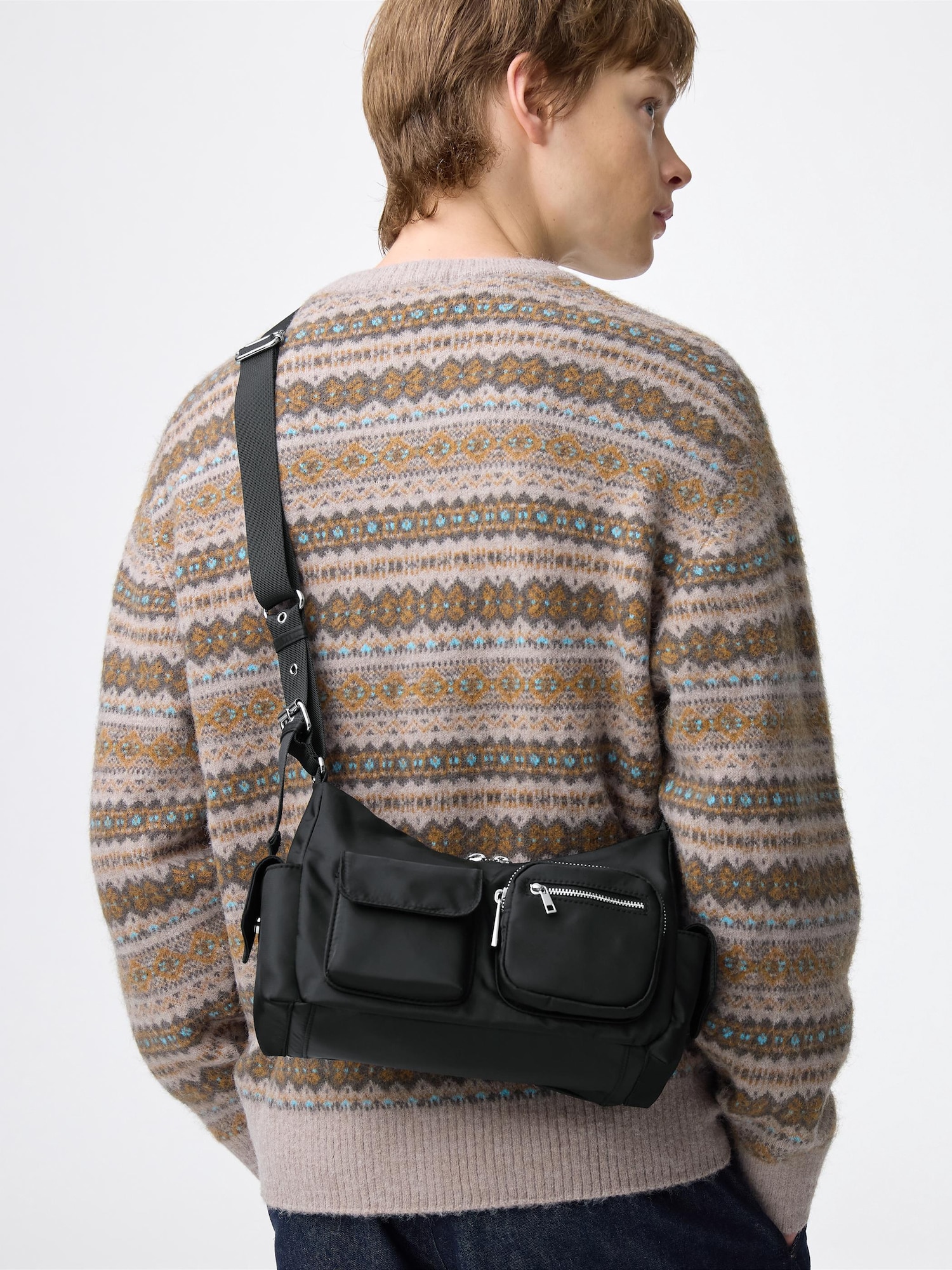 人気 ショルダーバッグ mumokutekiやわらか合皮のジップショルダーバッグ | mumokuteki