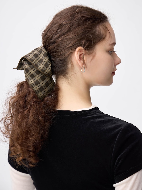 スクエアチェックシュシュ