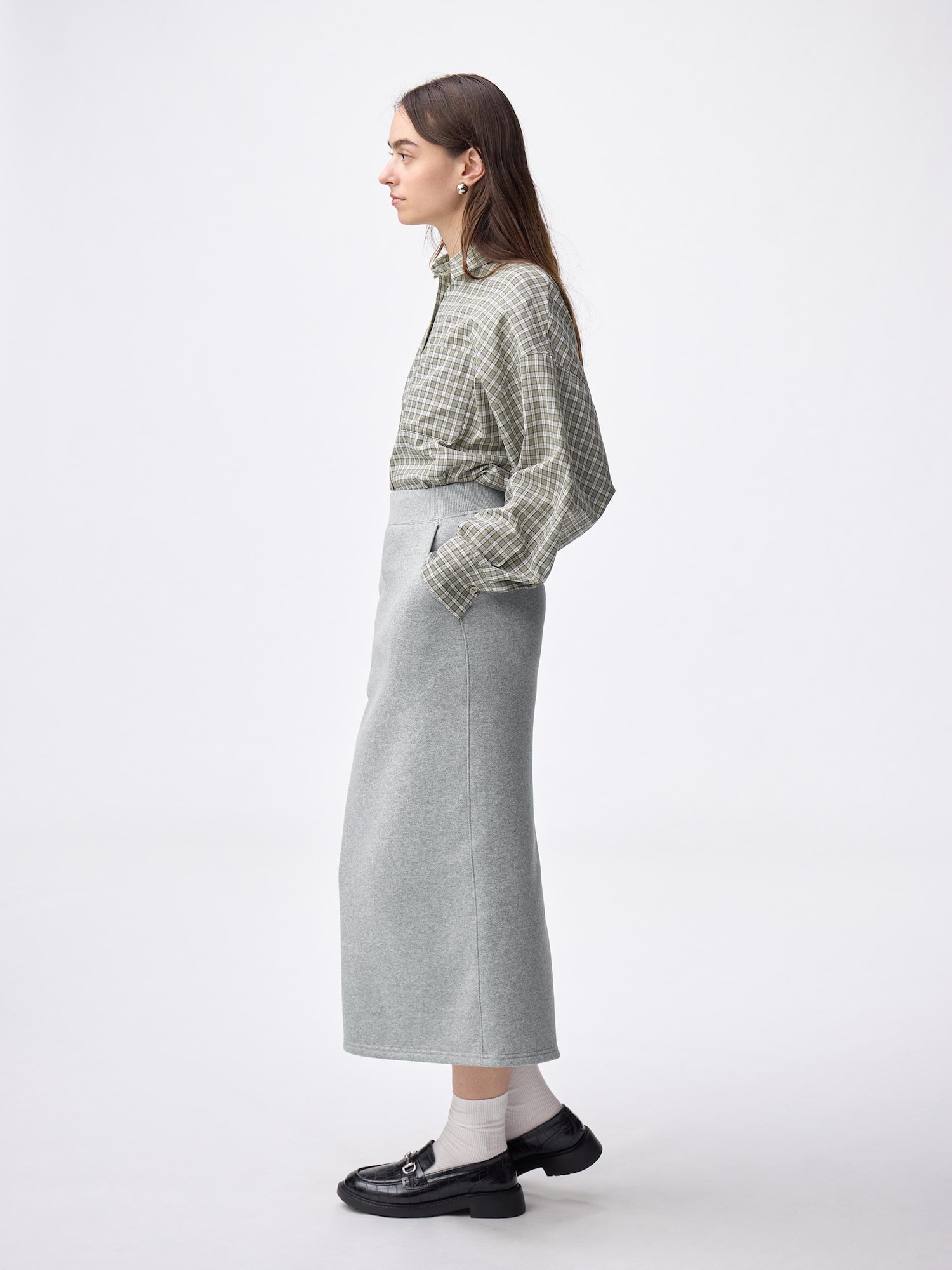 GU公式 | ヘビーウェイトスウェットナロースカート(丈標準82.5