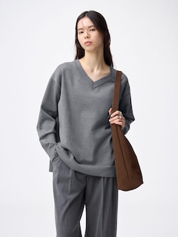 オーバーサイズVネックニットプルオーバーZ