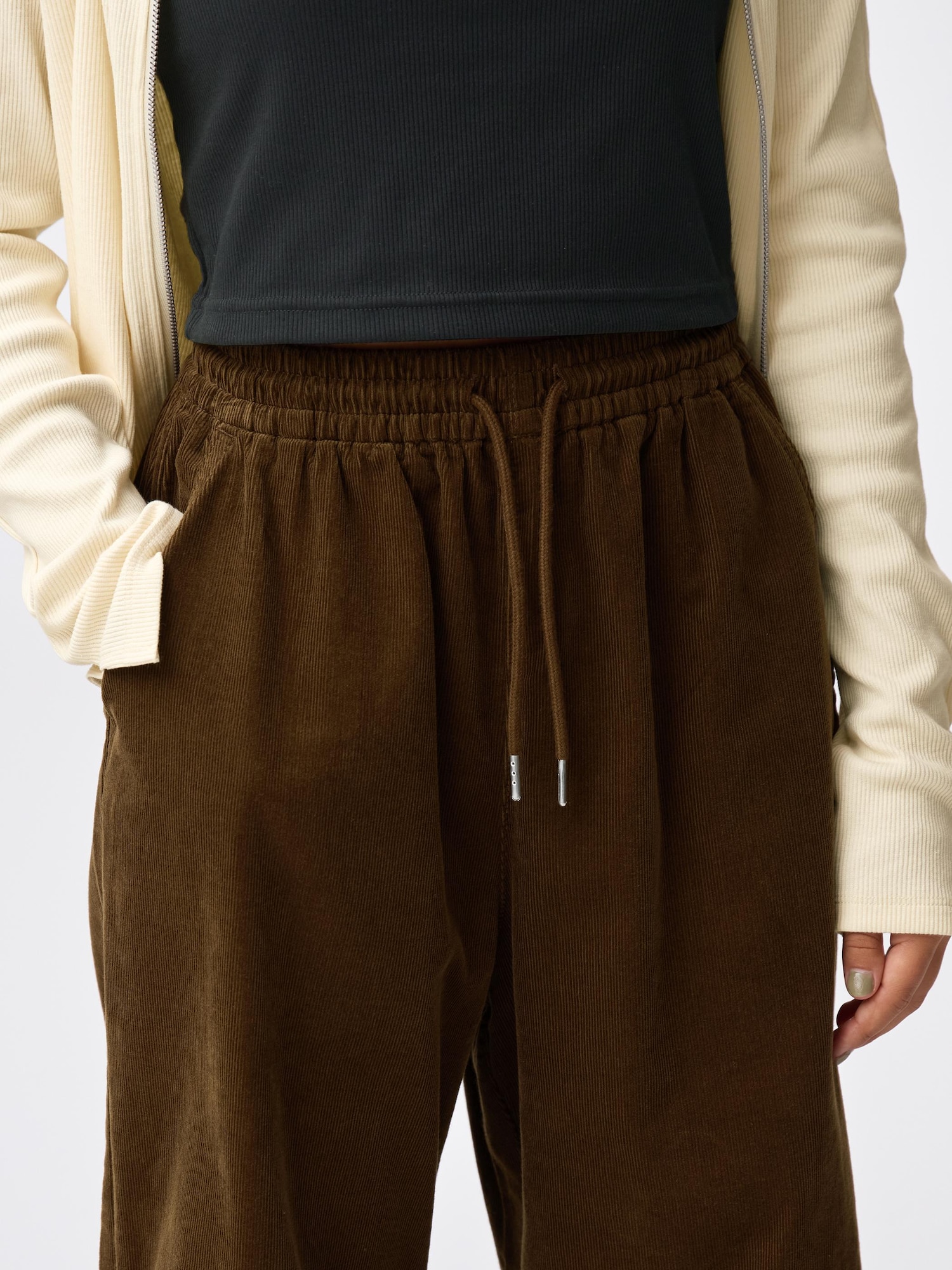 GU公式 | GIRLSコーデュロイパラシュートパンツJR