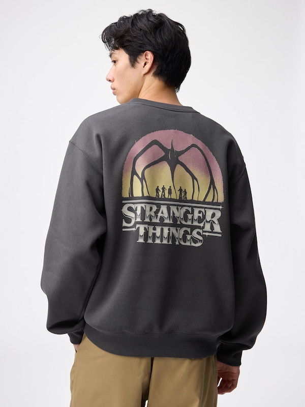 ヘビーウェイトスウェットプルオーバー ストレンジャー・シングス 未知の世界