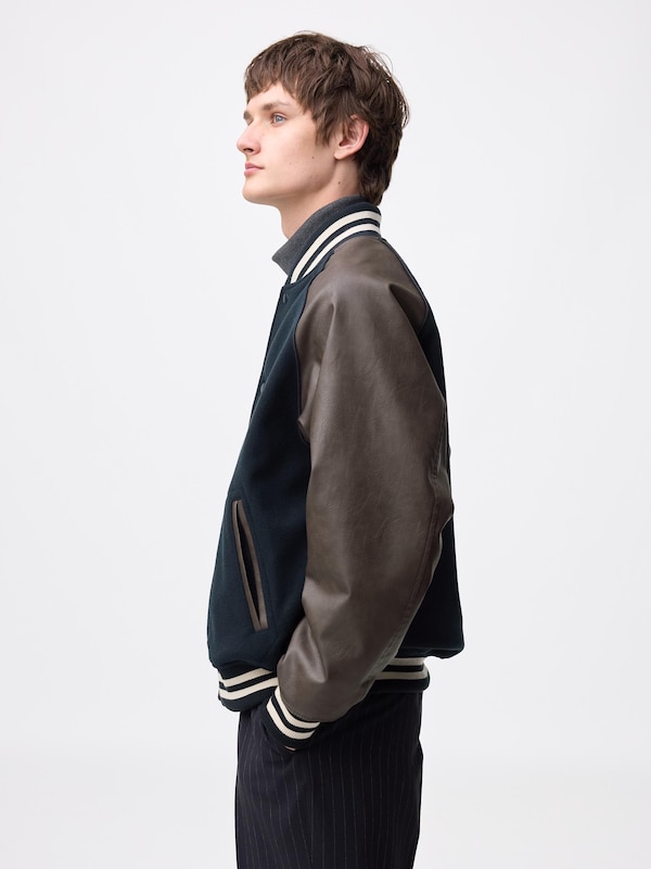 コージーメルトンスタジアムジャンパー