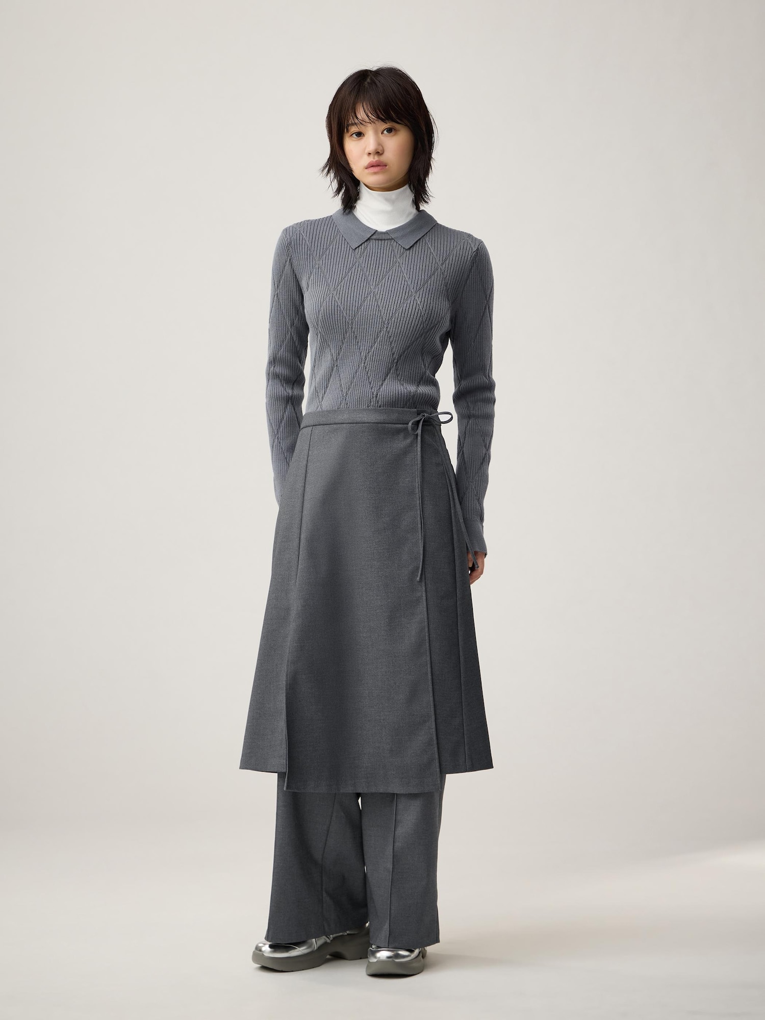 GU公式 | タックテーパードパンツ+EC(丈長め73.0cm)