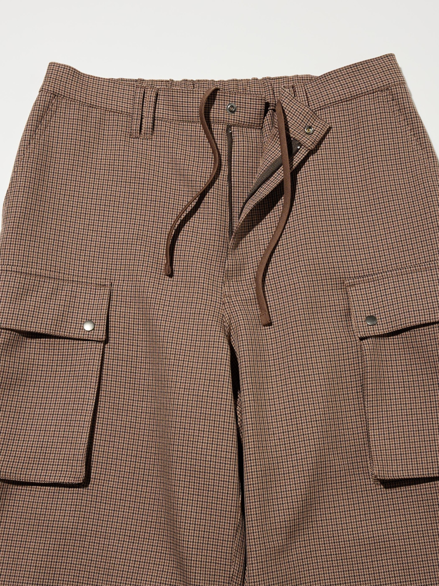 ユハ　カーゴパンツ juha（ユハ）の「HIGHTWISTED CARGO PANTS（カーゴパンツ）」 - WEAR