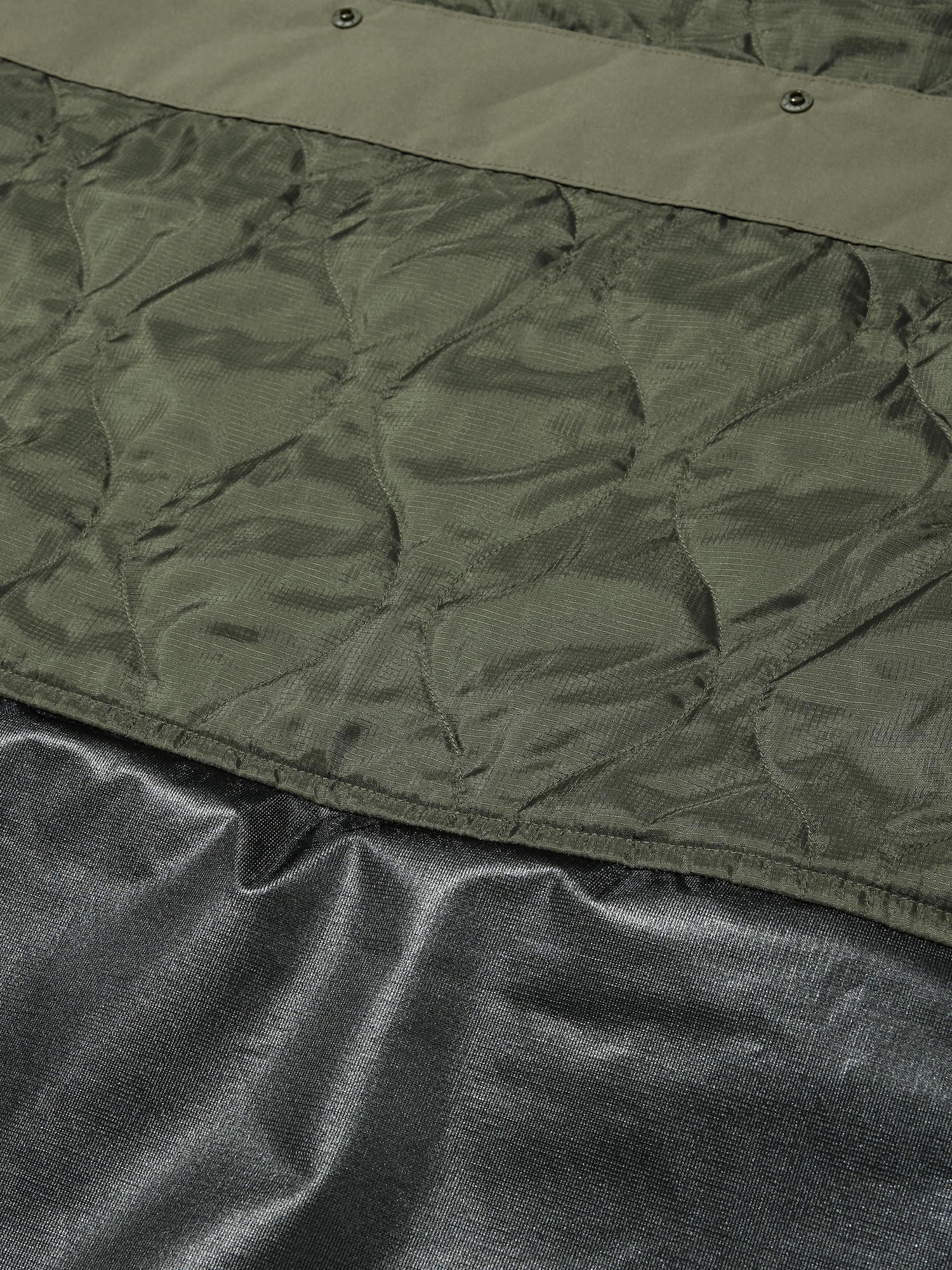 GU公式 | パデッドシェルパーカ ENGINEERED GARMENTS