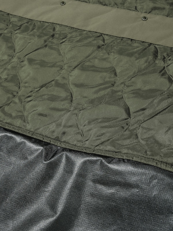 パデッドシェルパーカ ENGINEERED GARMENTS