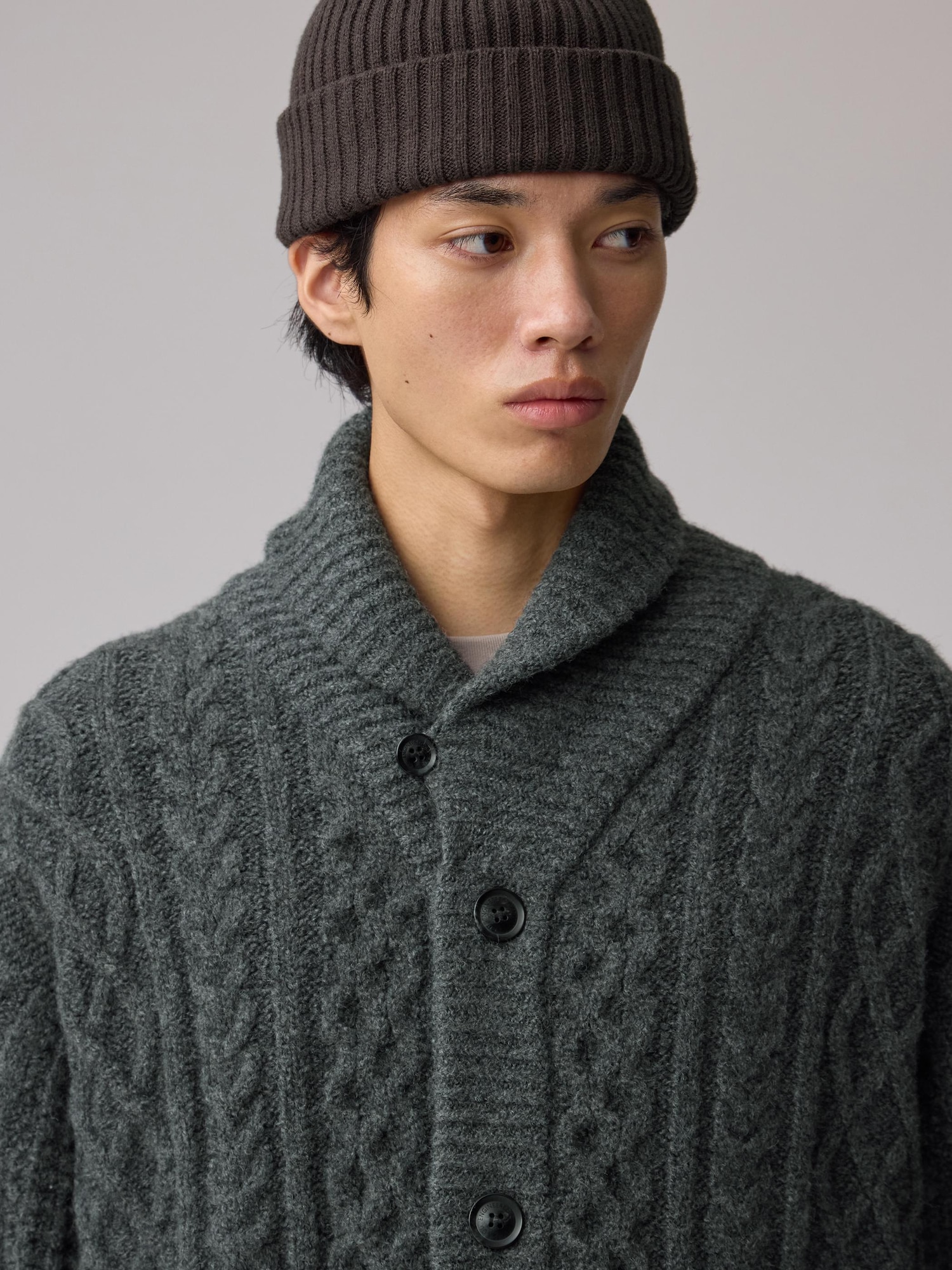 TOM FORD ケーブル網 ショールカラー カーディガン GU公式 | ケーブルショールカラーカーディガン ENGINEERED GARMENTS