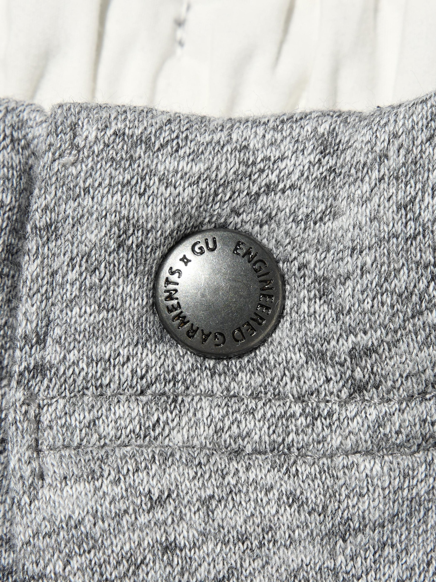 ＊gu2ページ＊ GU公式 | デニムタックトラウザー(丈標準70.0～74.0cm)