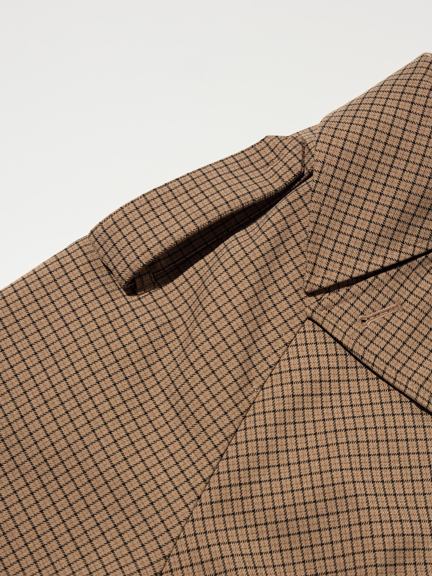 GU公式 | ショートトレンチチェックコート by rokh