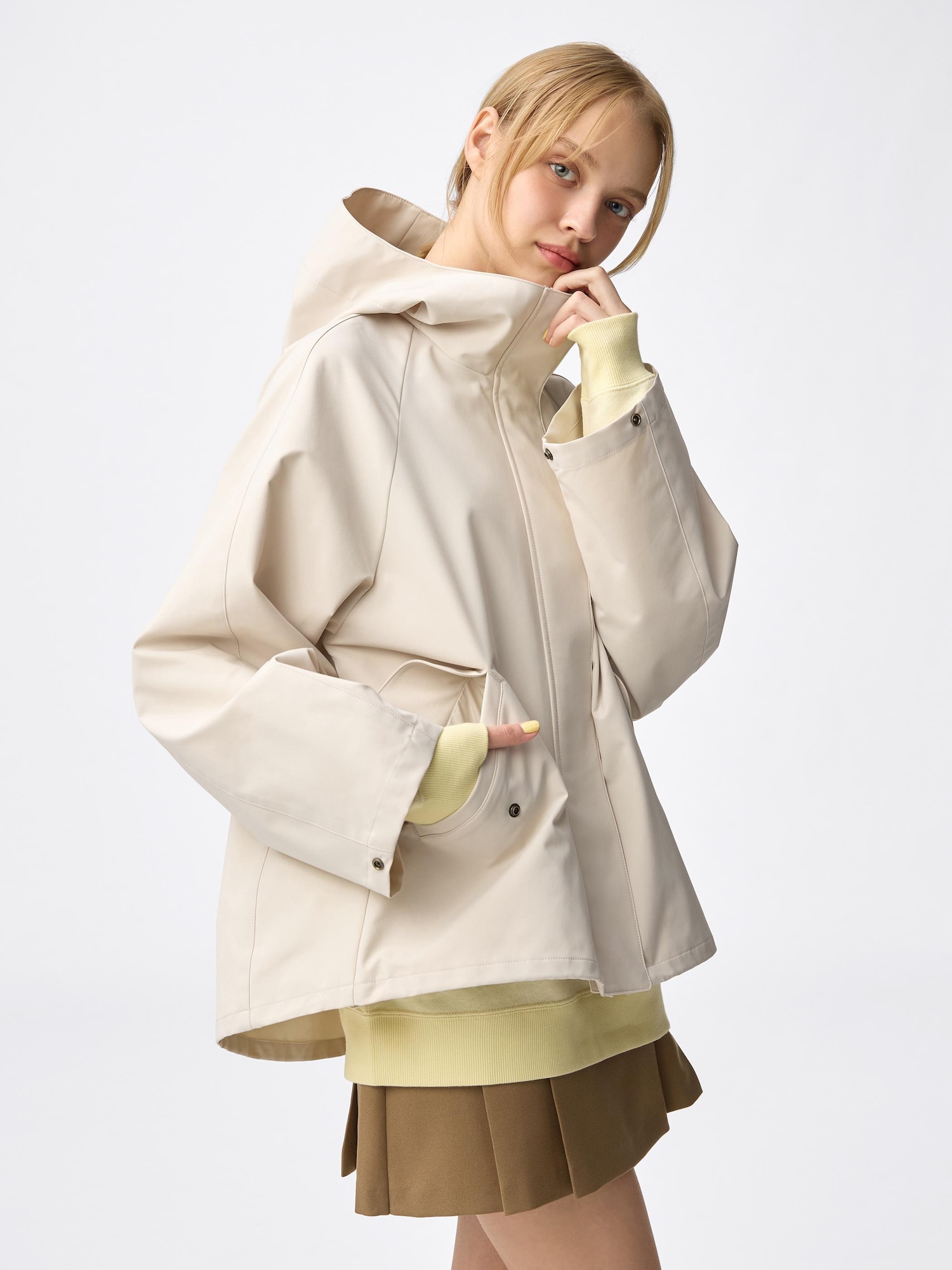 GU公式 | ユーティリティパーカ