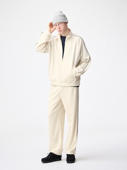 トラックパンツ